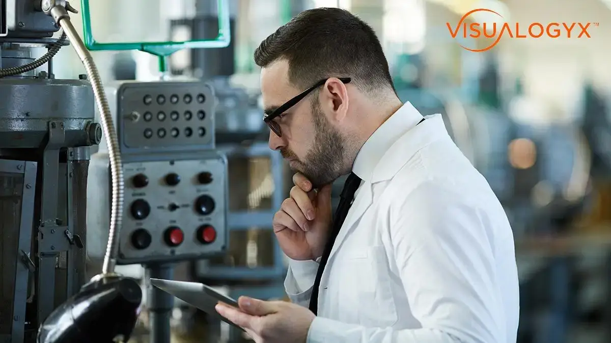worker inspecting quality process with Visualogyx digital inspection app